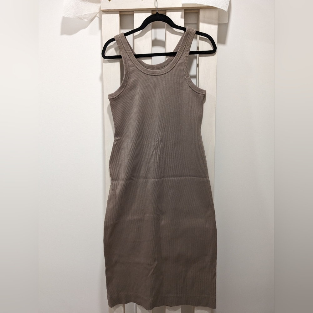 Everlane Ribbed Midi Tank Dress in Taupe